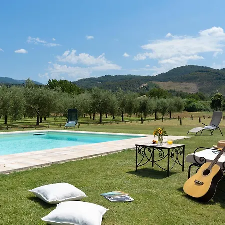 Villa Giardino Di Tosca